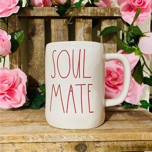 Rae Dunn “SOUL MATE” mug